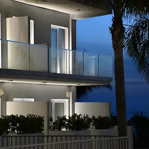 ** Guest house Terrazze Naos Italy
